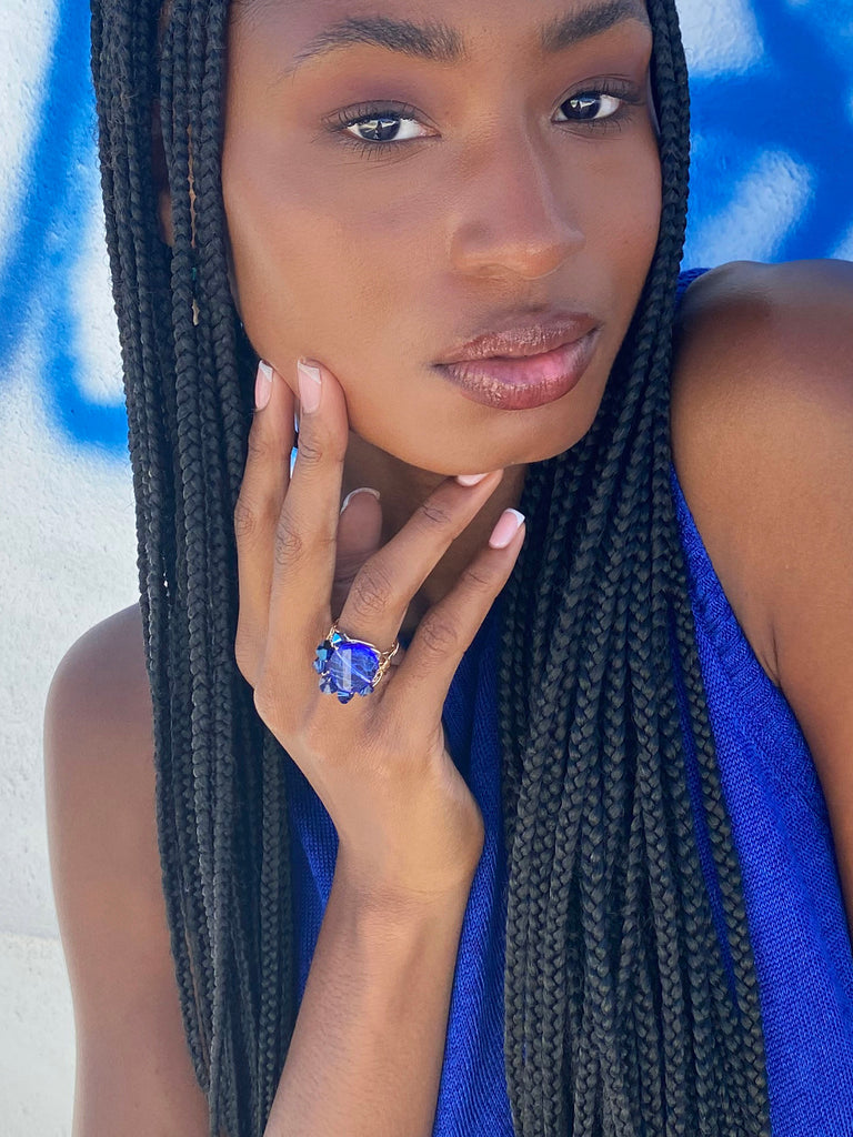 Sapphire bold ring in gold filled. Handcrafted jewelry