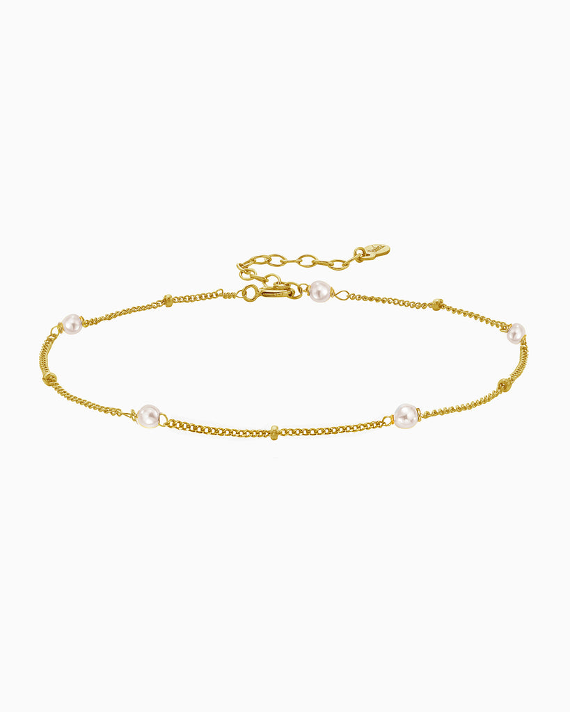gold delicate  pearls bracelet by Desideri design