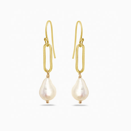 White cultured pearls drop earrings. Baroque pearls jewelry 