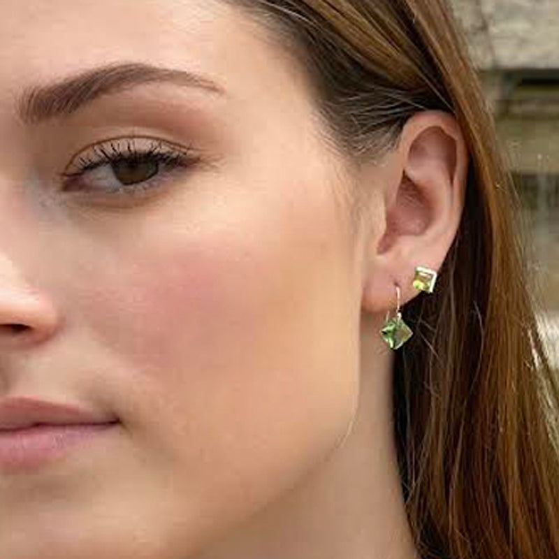 Peridot studs and dangling earrings. Virginia degni model, Desideri design jewelry.